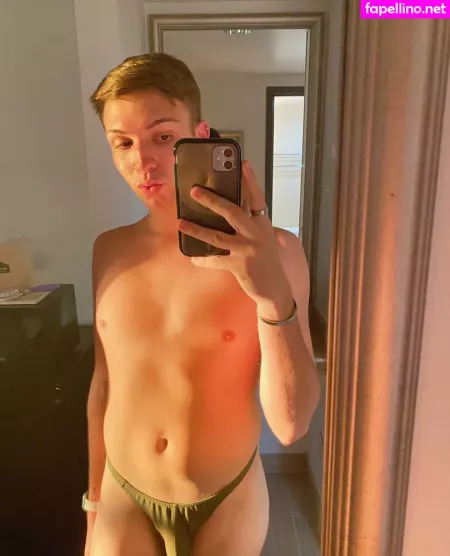 Camtoosaucy OnlyFans Thumbnail #O3Vs7KLWbY