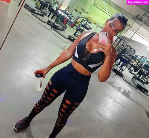 Camylla Anaconda OnlyFans Thumbnail #QJoBLgobnM