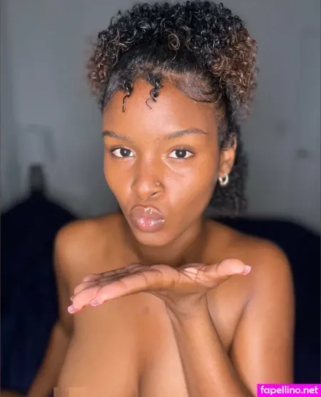 Candacevalentine OnlyFans Thumbnail #XL7G4lzR83