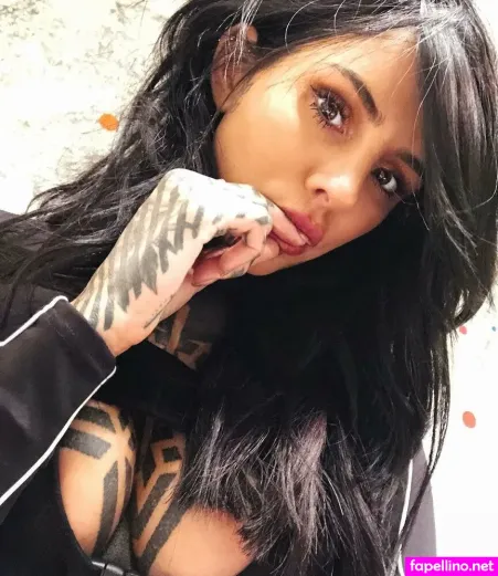 Cande Tinelli OnlyFans Thumbnail #X6EHQRf10w