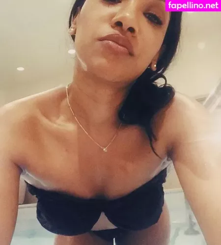 Candice Patton OnlyFans Thumbnail #IpURKx0auF