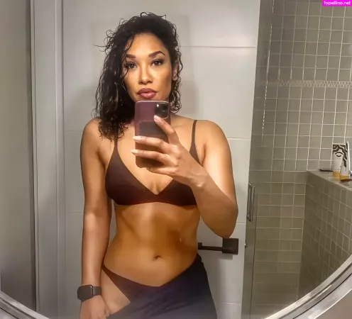 Candice Patton OnlyFans Thumbnail #NLhSuMLfMK