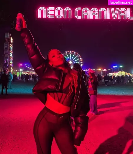 Candice Patton OnlyFans Thumbnail #PywWWJsQo7