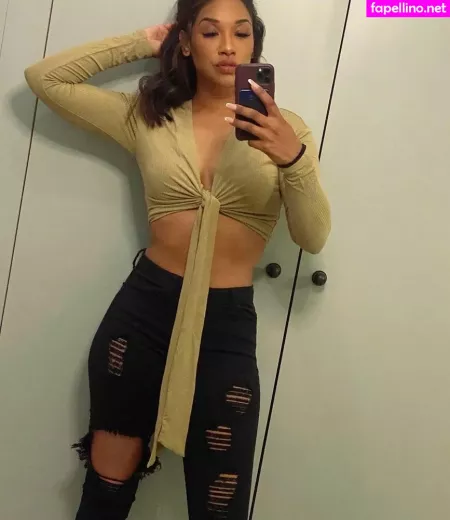 Candice Patton OnlyFans Thumbnail #sVshsEINfO