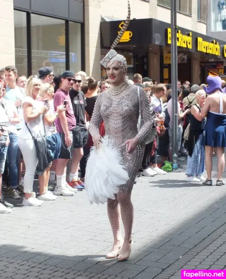 Candids OnlyFans Thumbnail #aOB5Y8yt3d