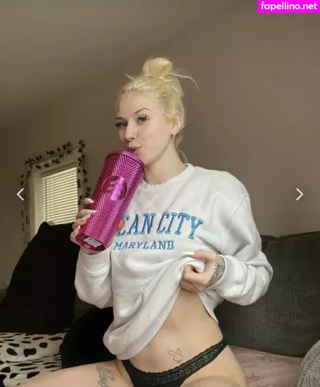 Candisek OnlyFans Thumbnail #q6JVp5HiGO