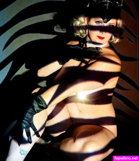 Candy Applebottom OnlyFans Thumbnail #pNwHkS5lYa