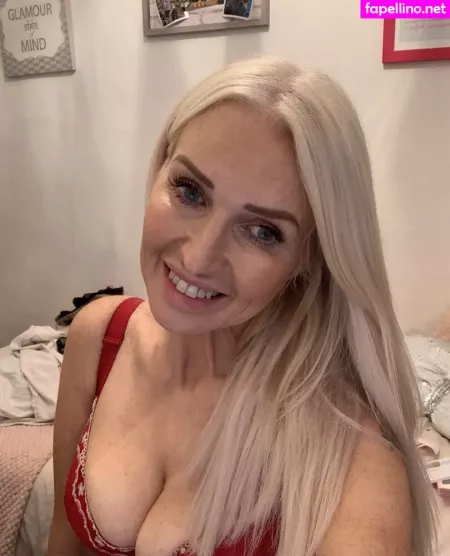 Candy C OnlyFans Thumbnail #Ixd4wCDBLb