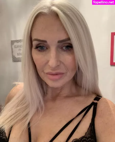 Candy C OnlyFans Thumbnail #OTI8cmIIJi