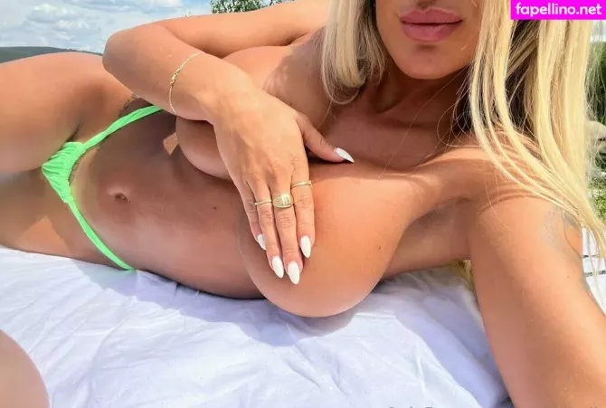 Candydenii OnlyFans Thumbnail #Bzy6FWUO77