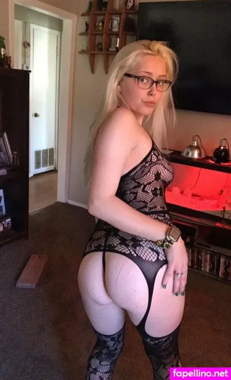 Candyexplicit OnlyFans Thumbnail #nUMhV2u2gr