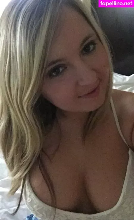 Candykissxo OnlyFans Thumbnail #CrkxvpdBFv