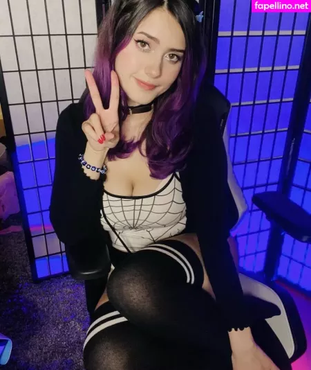 Candylion Cosplay 1 OnlyFans Thumbnail #9AW7FOIpye