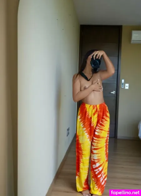 Canelademiel OnlyFans Thumbnail #0t7p1RTqRx