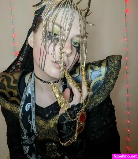 Canoodles OnlyFans Thumbnail #WVsrhsfVFY