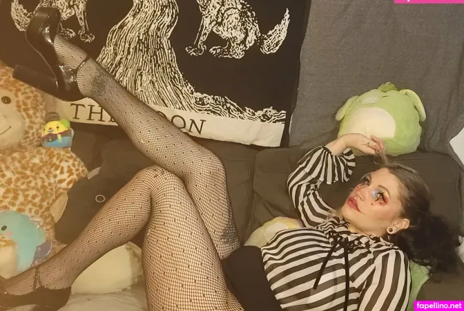 Canyon Juniper OnlyFans Thumbnail #ePEJoNeOaP