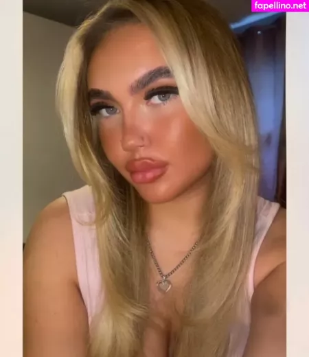 Caoimheeee OnlyFans Thumbnail #YTX5R4RfAj