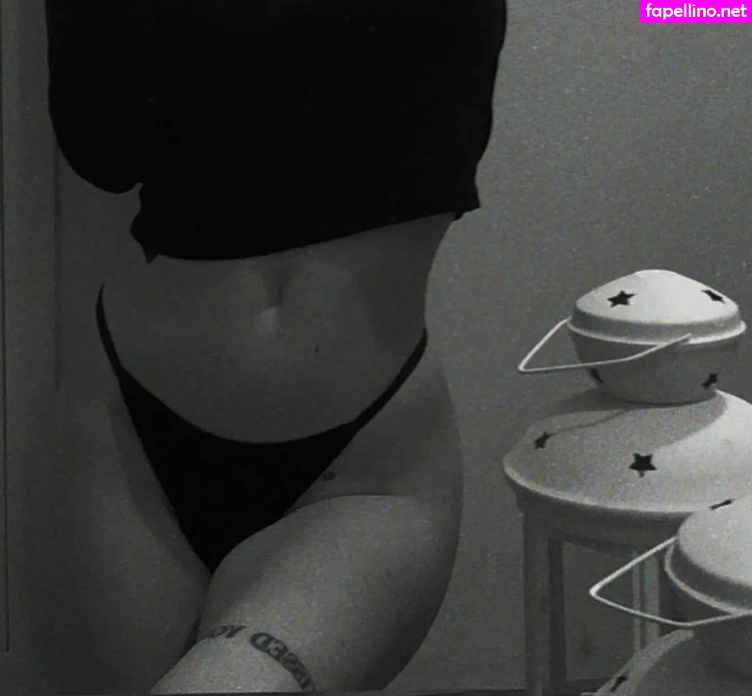 Capxnce, cap0nce, xoxocaprice Nude Leaked OnlyFans Photo #CIZklhdaKw