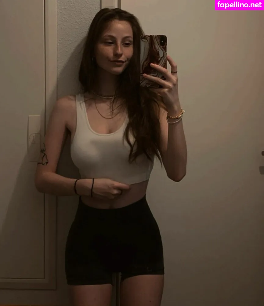 Capxnce, cap0nce, xoxocaprice Nude Leaked OnlyFans Photo #P56mbgouMi