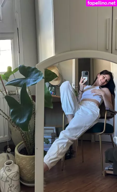 Caponce OnlyFans Thumbnail #WwP7g4Pc0L