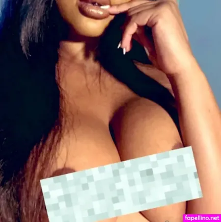 Capriiccee OnlyFans Thumbnail #T9tfTfqx3T
