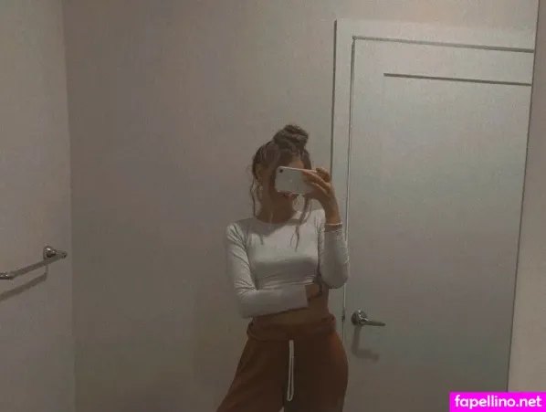 Capsinfour OnlyFans Thumbnail #9QknFq5XIj
