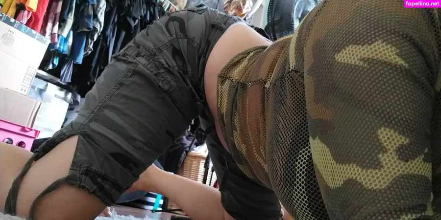 Captain Tigbits OnlyFans Thumbnail #i0TSbUW9d0