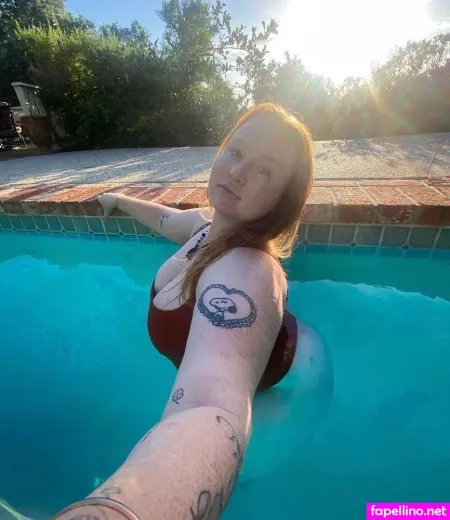 Car0hline OnlyFans Thumbnail #1Aeictq3TB