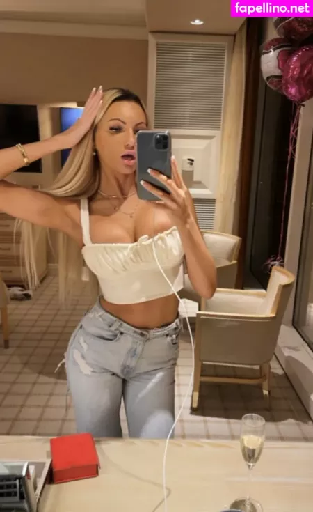 Cara Belle OnlyFans Thumbnail #urXM81eUtS