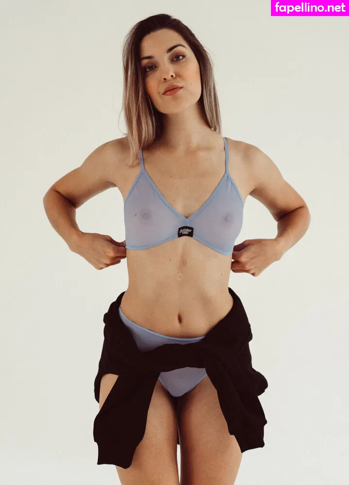 caraloveslingerie Nude Leaked OnlyFans Photo #6Awtn2ZG40