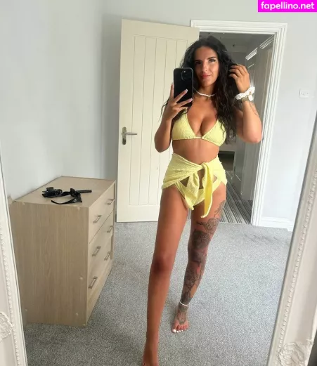 Cara28 OnlyFans Thumbnail #e00oQ9pBYt