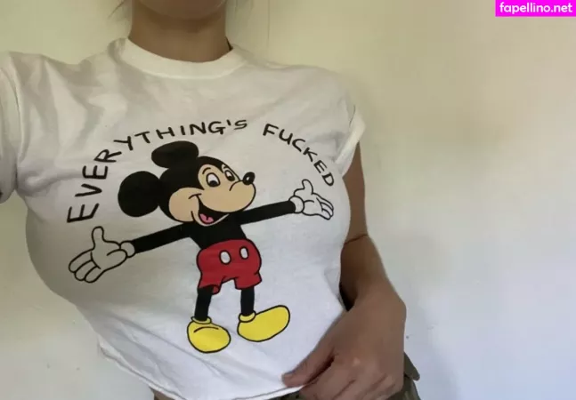 Caracagl OnlyFans Thumbnail #Z2NGY2Amer