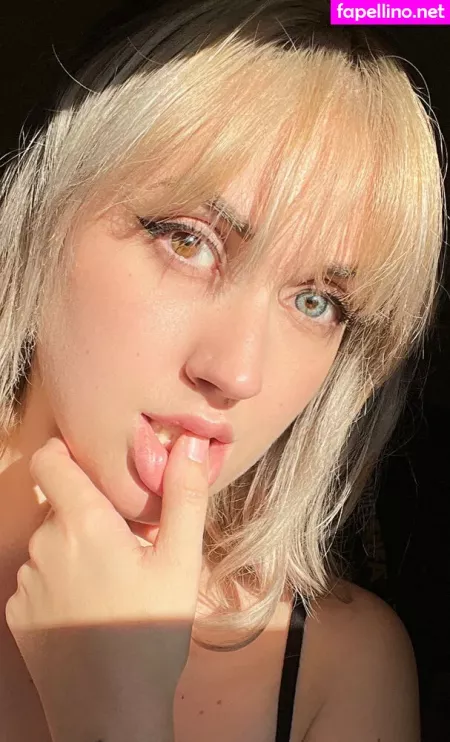 Caradaily OnlyFans Thumbnail #KK6ySBe1YI