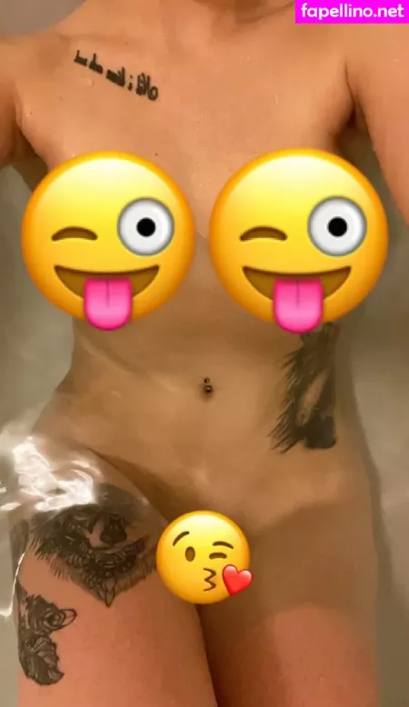Caradoyle21 OnlyFans Thumbnail #YRCiEthsfJ