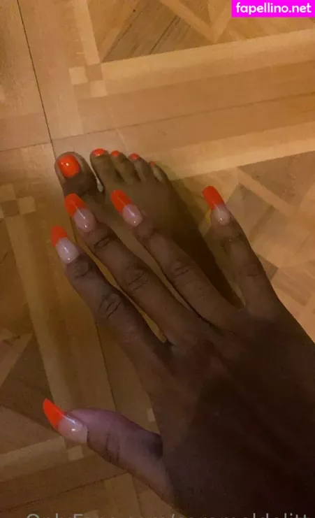 Carameldelitt OnlyFans Thumbnail #jntbLTwn2A