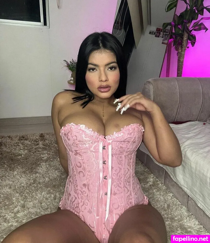 Natalia, caramelo_xox, carameloxox Nude Leaked OnlyFans Photo #0LUnTm7aaQ