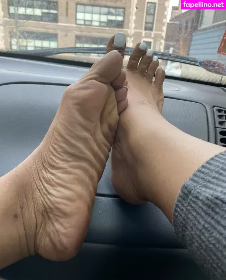 Carameltoesz OnlyFans Thumbnail #O0aGpSNhH9
