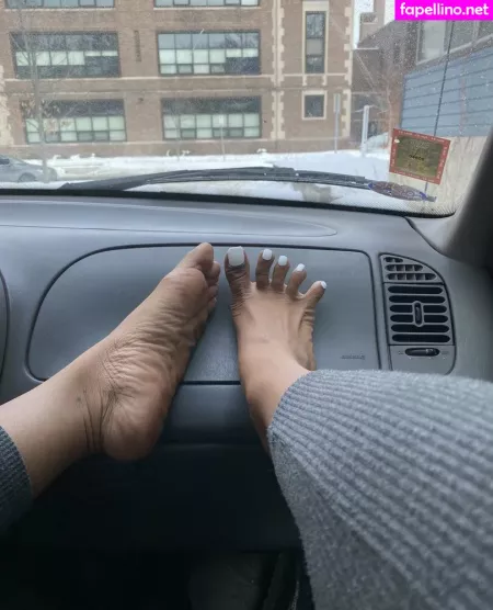 Carameltoesz OnlyFans Thumbnail #oE1qZoV1Cd