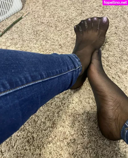 Carameltoesz OnlyFans Thumbnail #rwk50crg1g