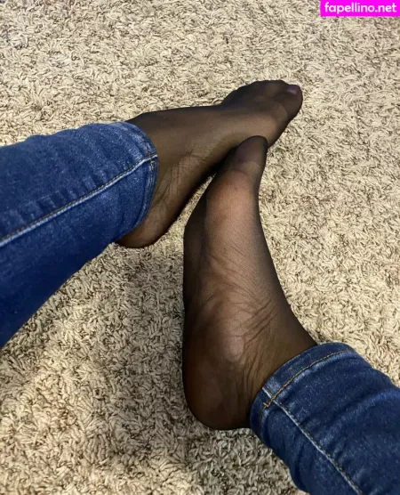 Carameltoesz OnlyFans Thumbnail #wdnr4jmuEl
