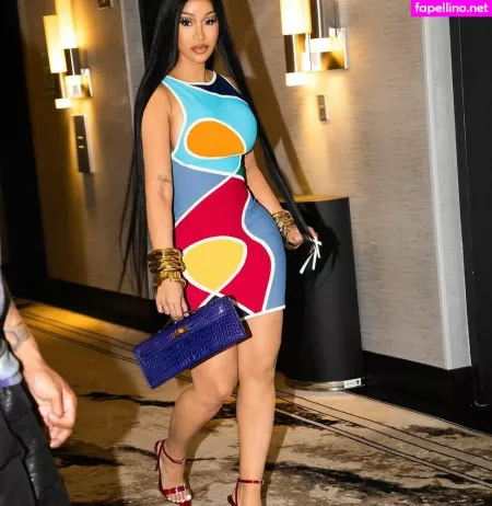 Cardi B OnlyFans Thumbnail #36XsI1eHzg