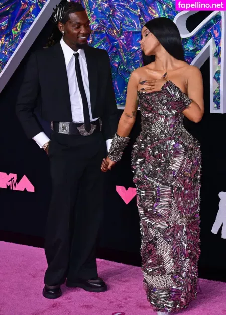 Cardi B OnlyFans Thumbnail #3AkWy6VKmL