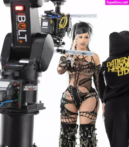 Cardi B OnlyFans Thumbnail #9RUTmgPyfB