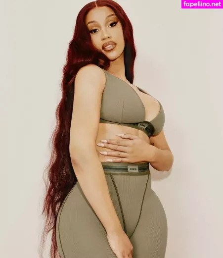 Cardi B OnlyFans Thumbnail #CjgGyVW2bq