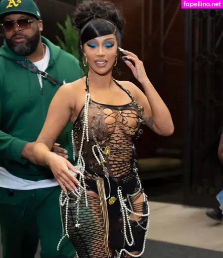 Cardi B OnlyFans Thumbnail #EP8jHtsSsz