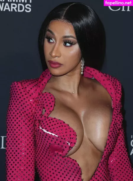 Cardi B OnlyFans Thumbnail #FRVg8Fpvun