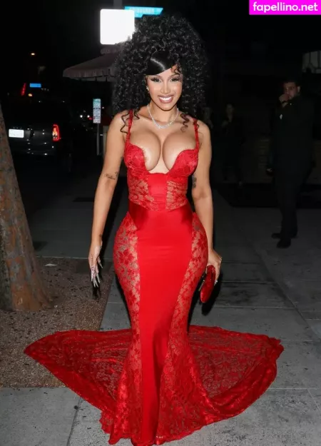 Cardi B OnlyFans Thumbnail #JFAKuYiphB