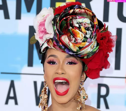 Cardi B OnlyFans Thumbnail #LHA7Cxs1g0