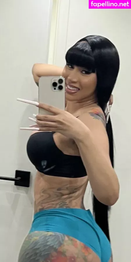 Cardi B OnlyFans Thumbnail #LVNxGJ1V1X