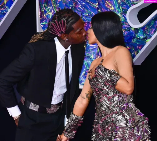 Cardi B OnlyFans Thumbnail #M0RPxdPGZR